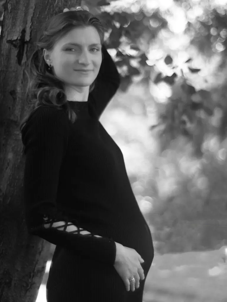 Babybauch-Shooting im Park - Viktorias Blickwinkel